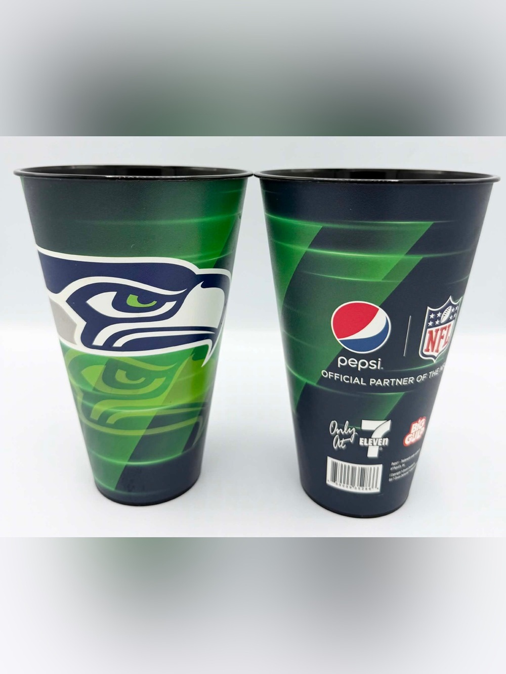 7-Eleven NFL Big Gulp plastic cup featuring Seattle Seahawks set of 2